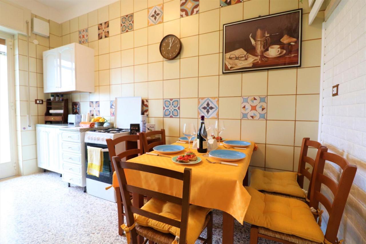 Ferienwohnung Painter House Sant'Agnello Exterior foto